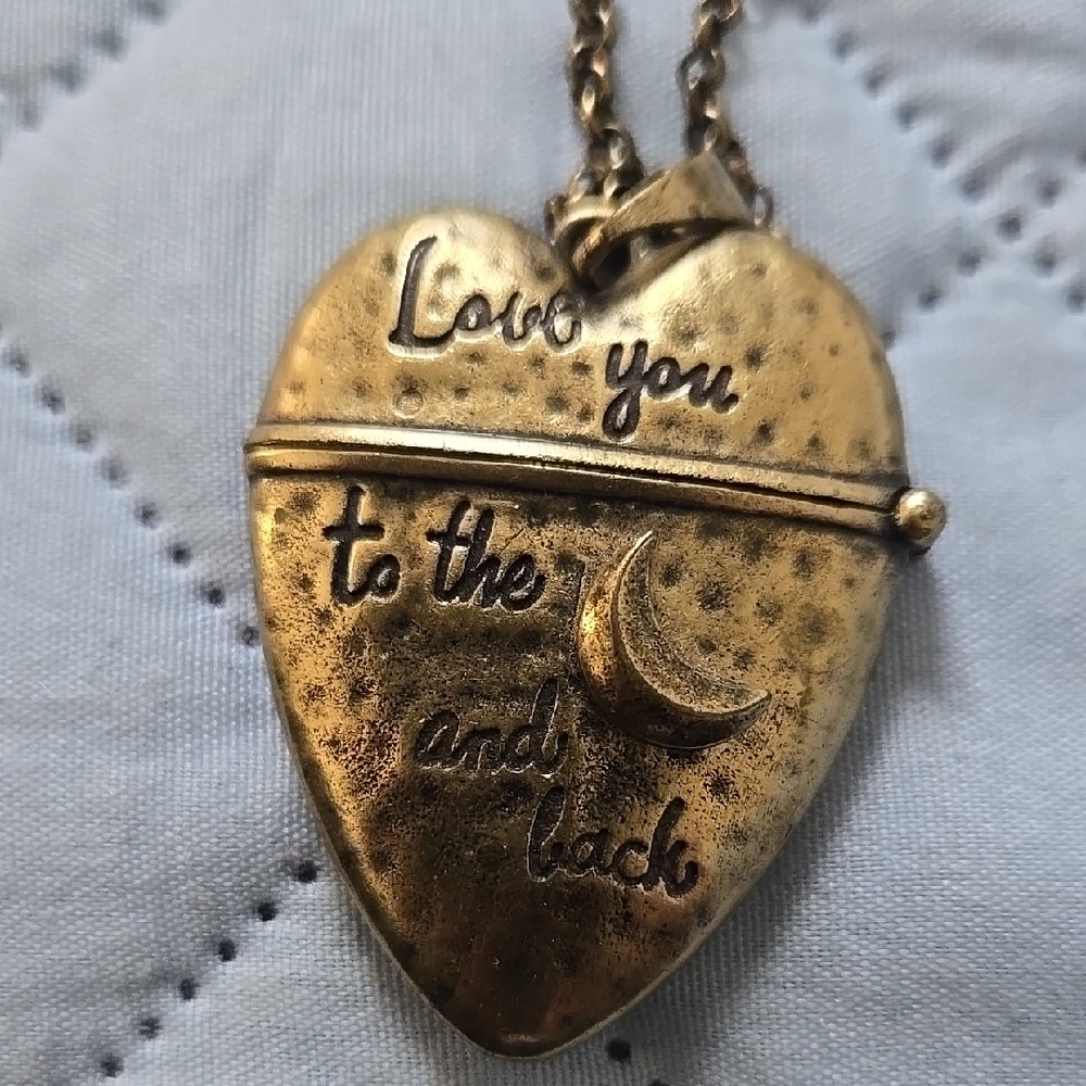 Gold Heart Pendant Necklace